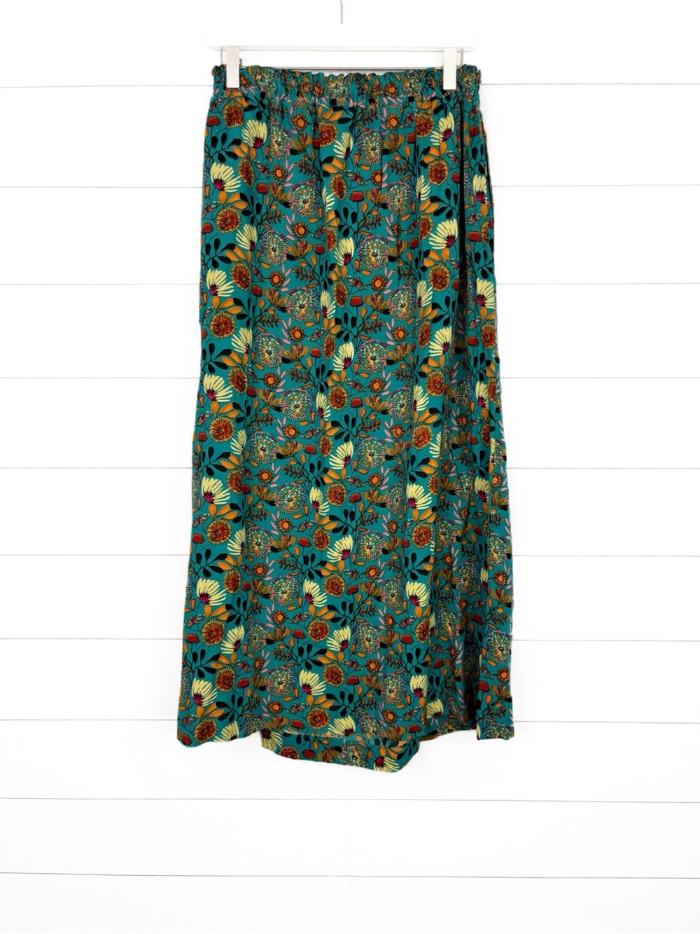 NWT Natural Life Slit Maxi Skirt Elastic Floral Print Vacation Boho Medium New - Picture 3 of 6